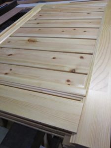 下駄箱を製作しています。 信州 下條村 丸正木工所