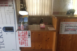 某施設の受付カウンター 信州 下條村 丸正木工所