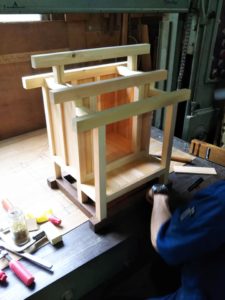 氏神様のお祠を製作しています 信州 下條村 丸正木工所