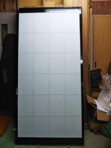 障子貼りの仕事をしています。 信州 下條村 丸正木工所