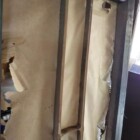 障子の貼替えをしています 信州 下條村 丸正木工所