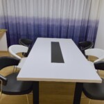 フルオーダーメイドのテーブルの依頼を受け、製作しました。 フルオーダーメイドのテーブルの依頼を受け、製作しました。 下條村 丸正木工所