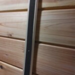 裏口の網戸を付けました。 下條村 丸正木工所
