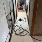 知人のお宅の床を貼り直しています。下條村 丸正木工所