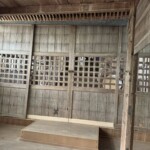 神社の扉の修繕の依頼がありました。 下條村 丸正木工所