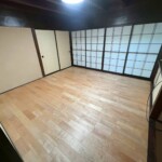 床の貼り替えを行いました。 下條村 丸正木工所